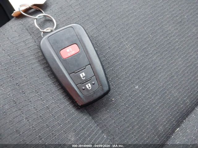 NMTKHMBX1JR016501 Toyota C-hr Xle Premium