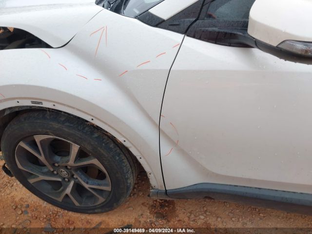 NMTKHMBX1JR016501 Toyota C-hr Xle Premium