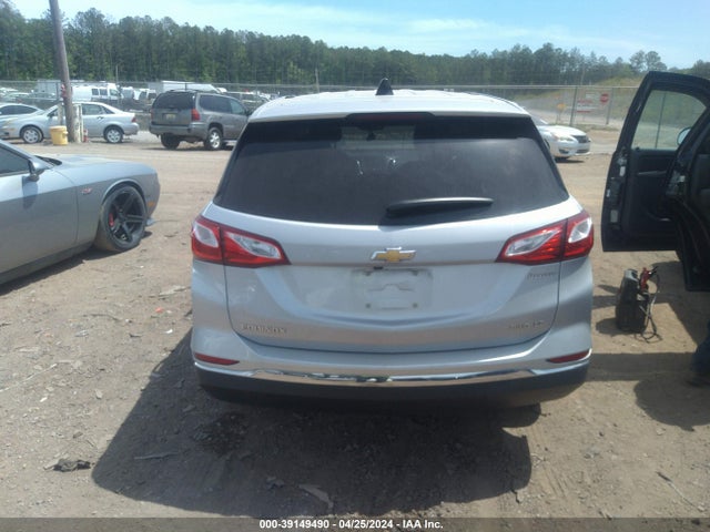 Chevrolet EQUINOX LT 2018 2GNAXSEV3J6325595 Image 15