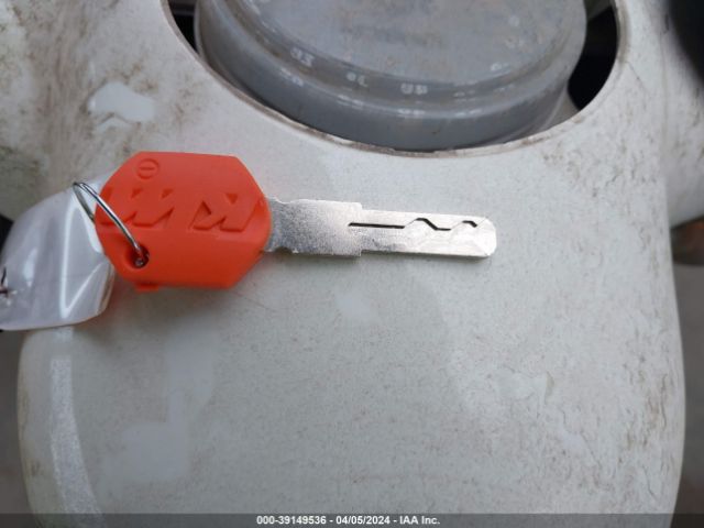 2017 KTM 1090 VBKV49404HM966914 Photo 10