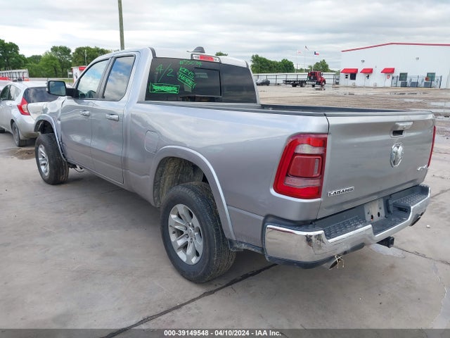 RAM 1500 Laramie Quad Cab 4x4 6'4 Box 2020 1C6SRFDTXLN280272 Image 3
