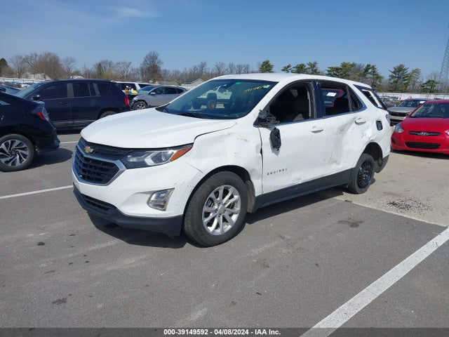 Chevrolet EQUINOX LT 2018 3GNAXJEV1JS646367 Image 2