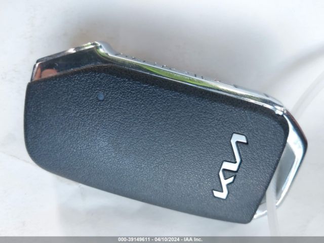 KNDCR3LE6R5141151 KIA Niro Ex Touring