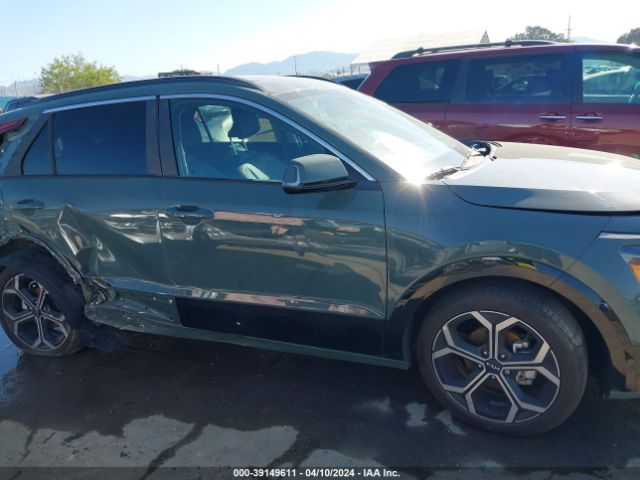 KNDCR3LE6R5141151 KIA Niro Ex Touring