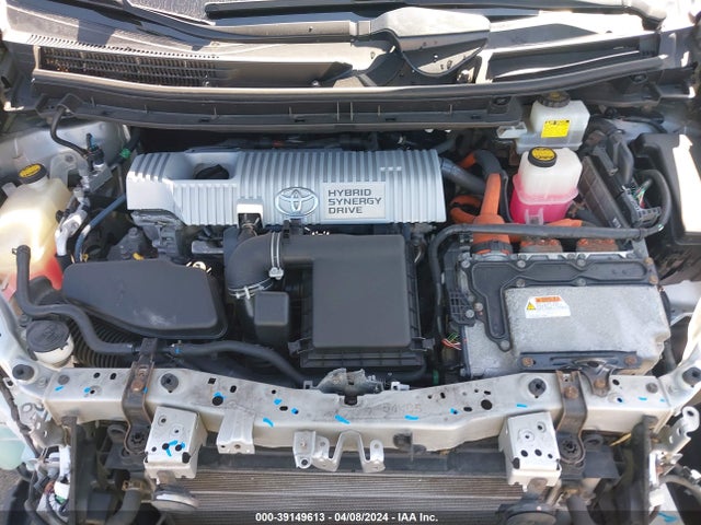 39149613 :رقم المزاد ، JTDKN3DU4A0056940 vin ، 2010 Toyota Prius Iii مزاد بيع