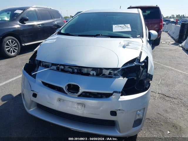 39149613 :رقم المزاد ، JTDKN3DU4A0056940 vin ، 2010 Toyota Prius Iii مزاد بيع
