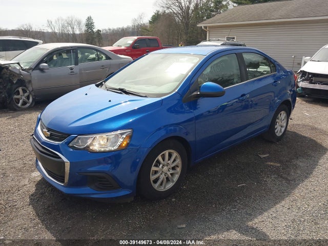 Chevrolet Sonic Lt Auto 2018 1G1JD5SH2J4125111 Image 2