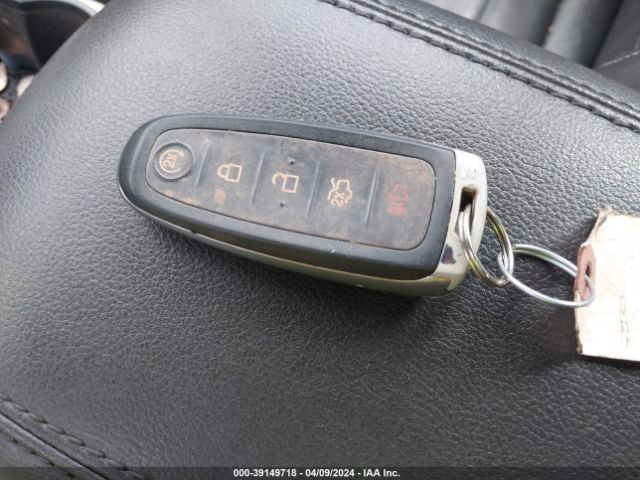 1FADP5CU5EL520165 Ford C-max Energi Sel