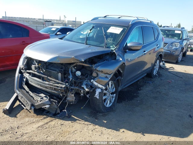 Nissan ROGUE SV 2019 KNMAT2MT3KP505701 Image 2