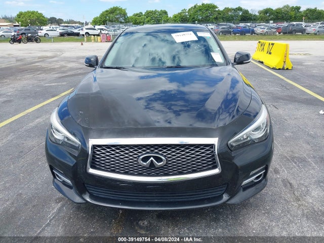 JN1CV7AP6HM640689 Infiniti Q50 2.0t Premium