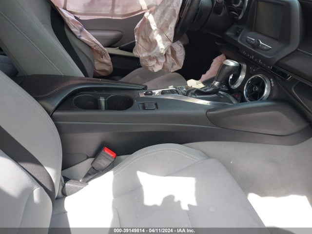 Chevrolet Camaro 1lt 2018 1G1FB1RSXJ0124365 Image 5