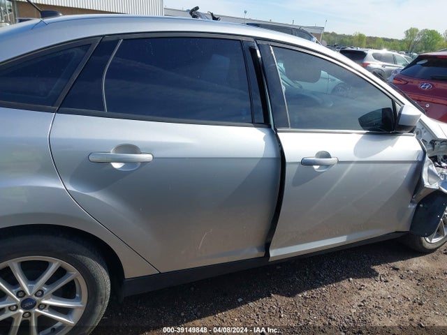 Ford FOCUS SE 2018 1FADP3F2XJL328779 Image 14