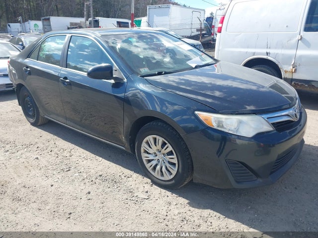 Toyota CAMRY LE 2014 4T4BF1FKXER441416 Image 1