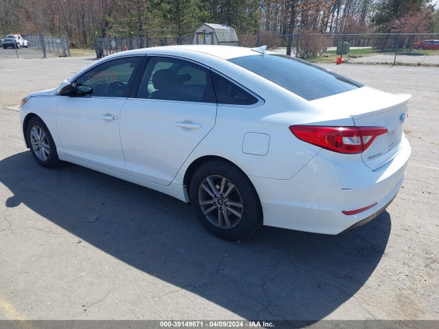 Hyundai SONATA SE 2017 5NPE24AF0HH588345 Image 3
