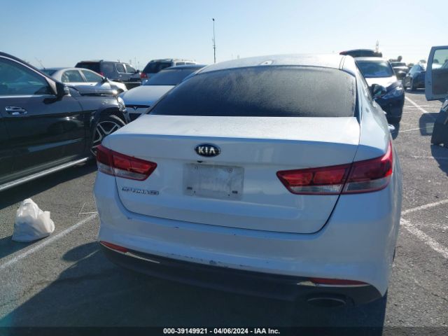 5XXGT4L35JG193524 KIA Optima Lx