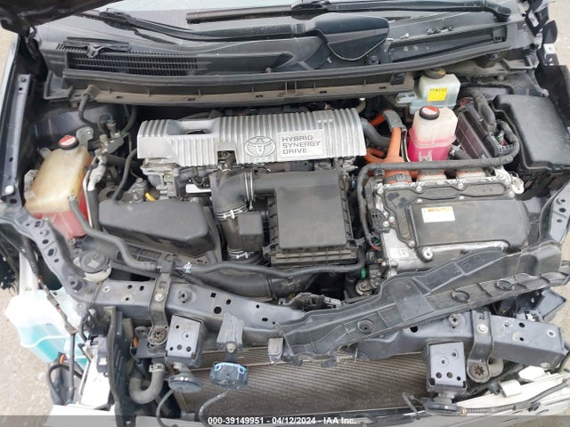 Toyota Prius Two 2015 JTDKN3DU1F0409738 Image 10