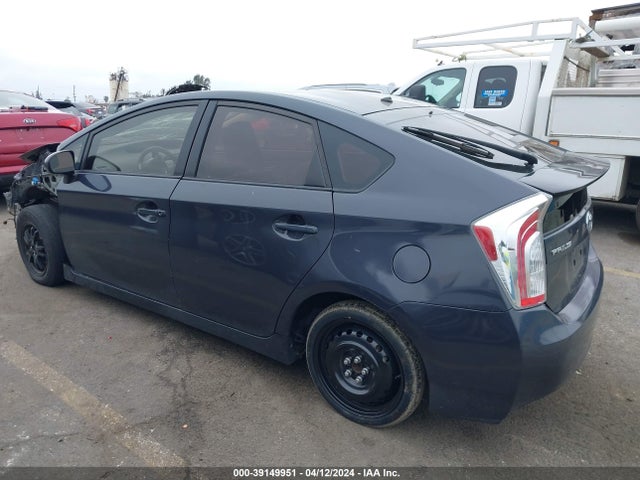 Toyota Prius Two 2015 JTDKN3DU1F0409738 Image 15