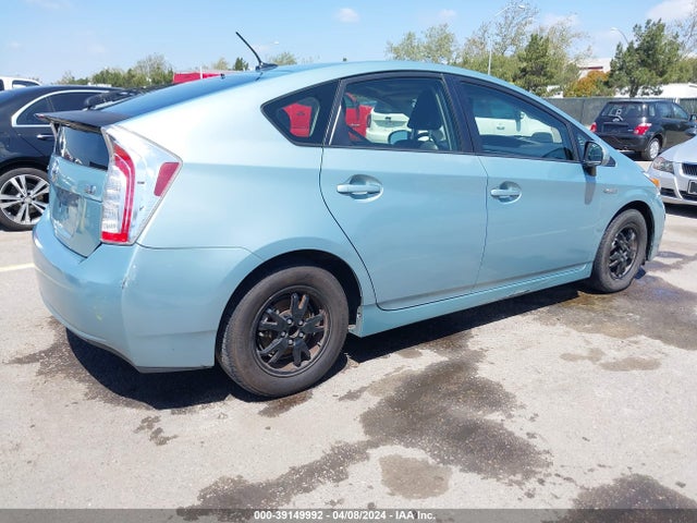 Toyota Prius Four 2014 JTDKN3DU1E1755636 Image 4