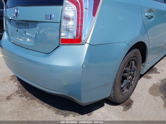 Toyota Prius Four 2014 JTDKN3DU1E1755636 Image 6