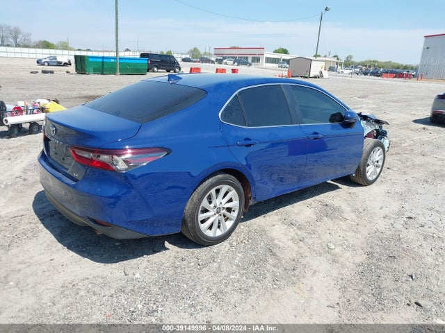 Toyota CAMRY LE 2024 4T1C11AK7RU213268 Image 4