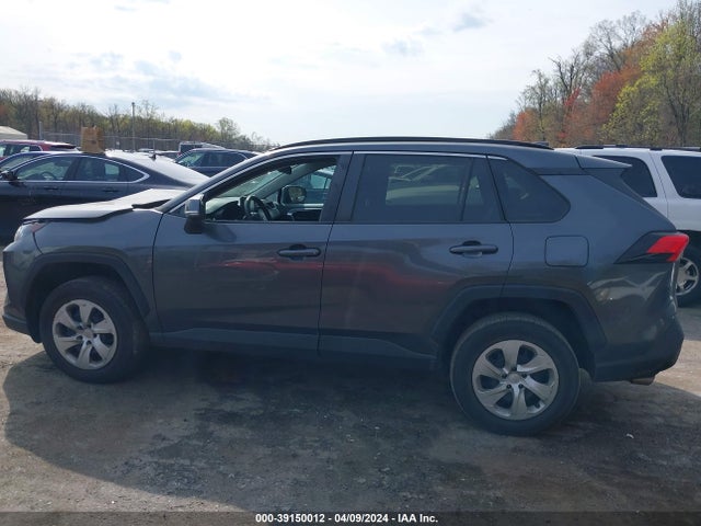 Toyota RAV4 LE 2019 2T3G1RFV4KC034851 Image 14