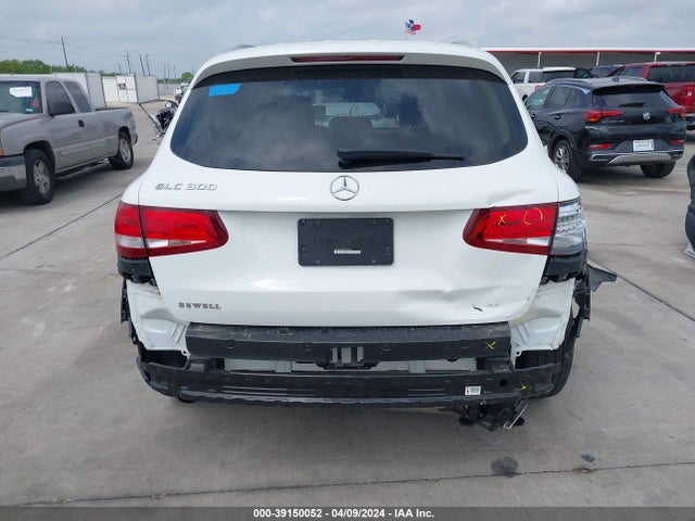 WDC0G4JB3KF628180 Mercedes-Benz GLC 300