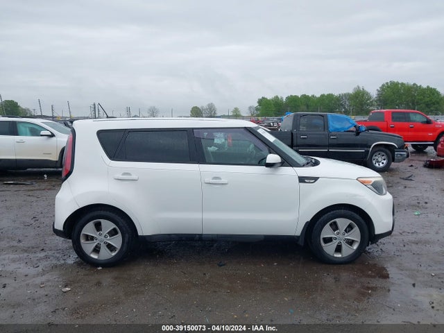 KIA Soul 2014 KNDJN2A22E7047790 Image 13