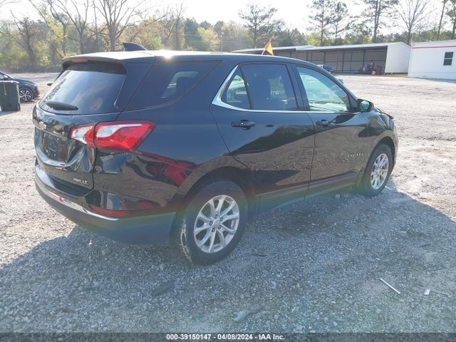 Chevrolet EQUINOX LT 2018 2GNAXSEV2J6256026 Image 4