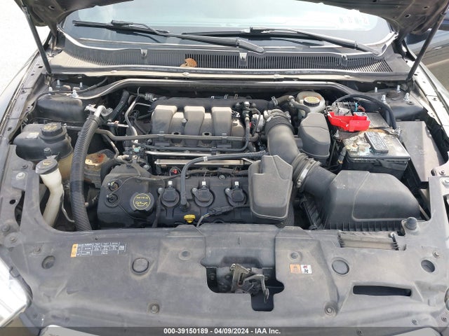 Ford Taurus Limited 2018 1FAHP2F85JG101265 Image 10