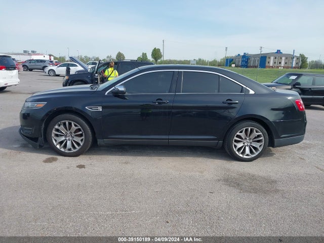 Ford Taurus Limited 2018 1FAHP2F85JG101265 Image 14