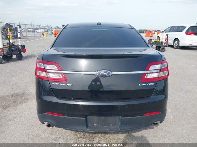 Ford Taurus Limited 2018 1FAHP2F85JG101265 Image 16