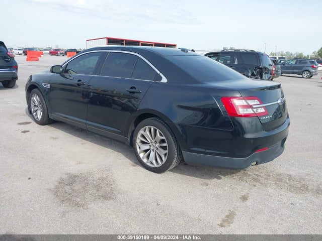 Ford Taurus Limited 2018 1FAHP2F85JG101265 Image 3