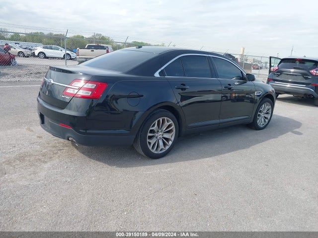 Ford Taurus Limited 2018 1FAHP2F85JG101265 Image 4