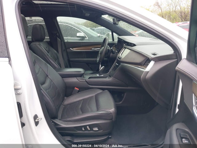 1GYKNFRS5HZ118788 Cadillac Xt5 Platinum