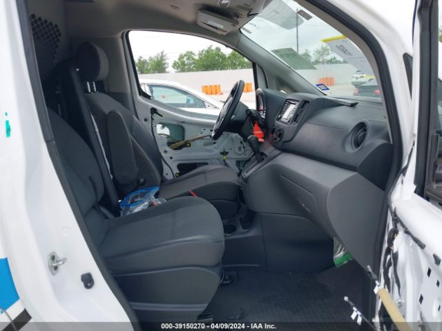 3N6CM0KN4KK710697 Nissan NV200 SV