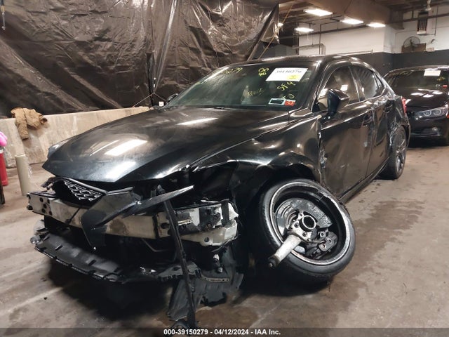Lexus IS 300 2017 JTHCM1D22H5018676 Image 2