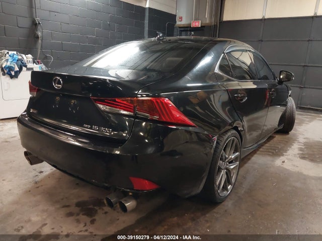 Lexus IS 300 2017 JTHCM1D22H5018676 Image 4