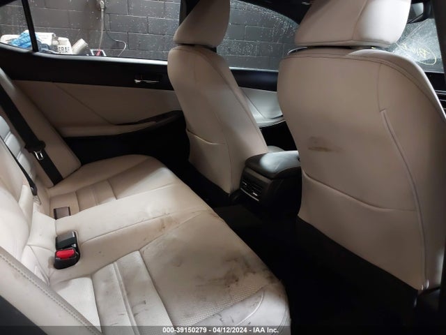 Lexus IS 300 2017 JTHCM1D22H5018676 Image 8