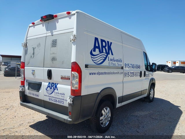 RAM Promaster 1500 2014 3C6TRVBG4EE112624 Image 4