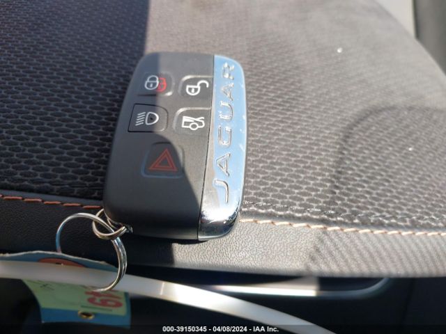2023 JAGUAR F-TYPE SAJD51FE3PCK79739 Photo 10