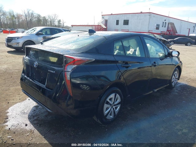 Toyota Prius Four 2016 JTDKARFU8G3002253 Image 4