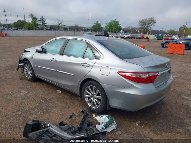 Toyota CAMRY XLE 2015 4T1BF1FK4FU982635 Image 3