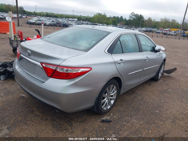 Toyota CAMRY XLE 2015 4T1BF1FK4FU982635 Image 4