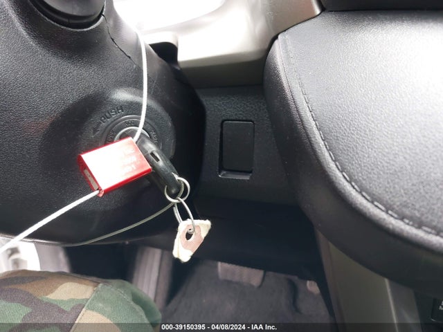 Toyota RAV4 LE 2015 2T3ZFREV0FW130976 Image 11