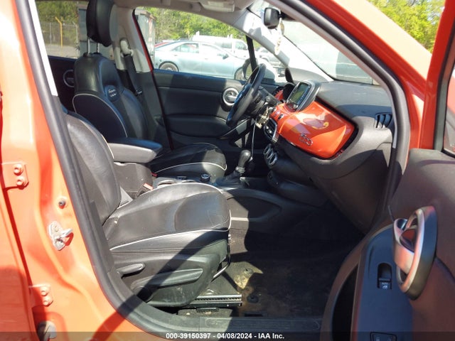 2017 FIAT 500X ZFBCFYDB1HP559617 Photo 4