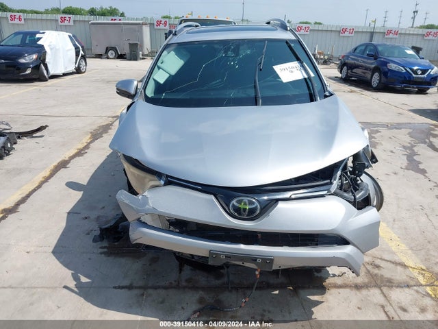 Toyota Rav4 Xle 2017 2T3WFREV4HW331267 Image 13
