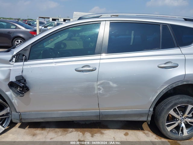 Toyota Rav4 Xle 2017 2T3WFREV4HW331267 Image 15