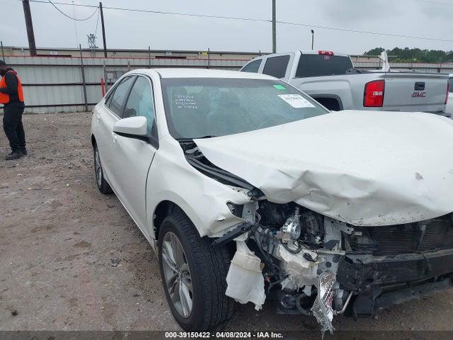 Toyota CAMRY SE 2015 4T1BF1FK3FU070448 Image 1