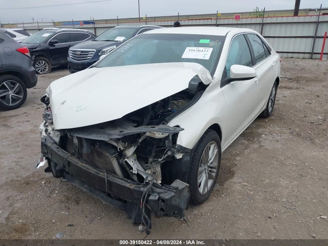 Toyota CAMRY SE 2015 4T1BF1FK3FU070448 Image 2