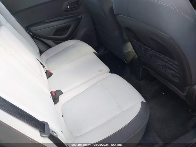 Chevrolet TRAX LS 2019 3GNCJNSB9KL271030 Image 8